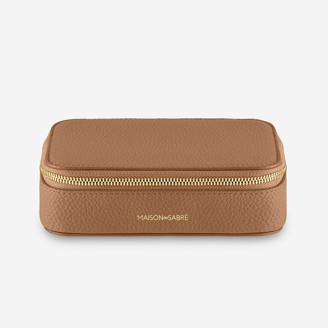 The Phone Pouch - Sandstone Brown – MAISON de SABRÉ