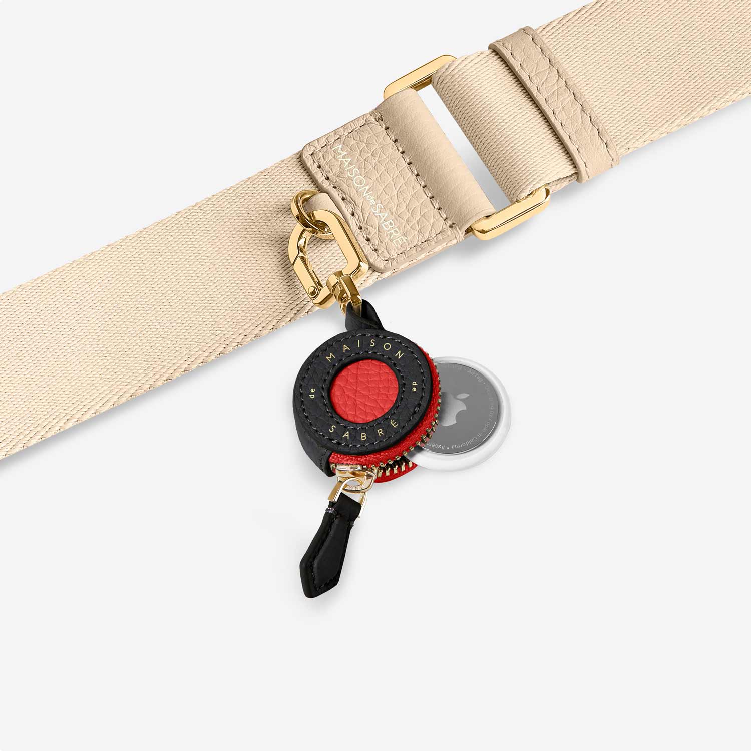 AirTag Charm in Rouge Noir | MAISON de SABRÉ