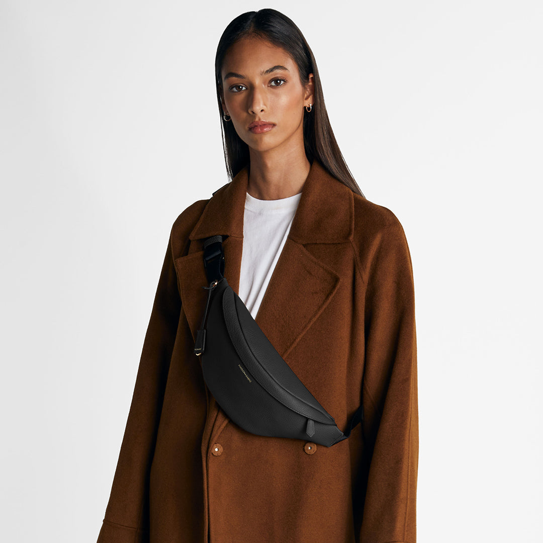 Sling Bag in Black Caviar | MAISON de SABRÉ