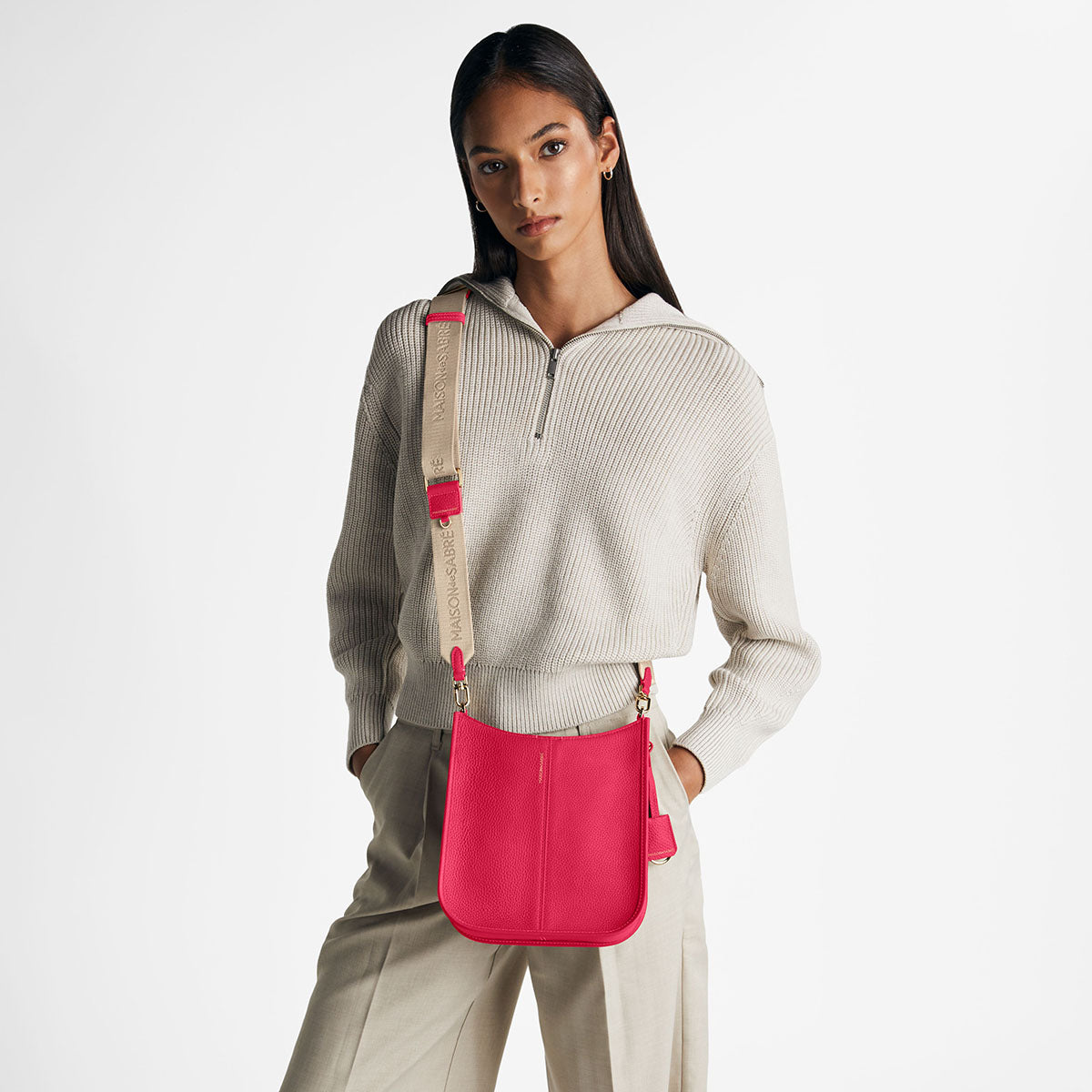 Saddle Bag in Shibuya Fuchsia | MAISON de SABRÉ