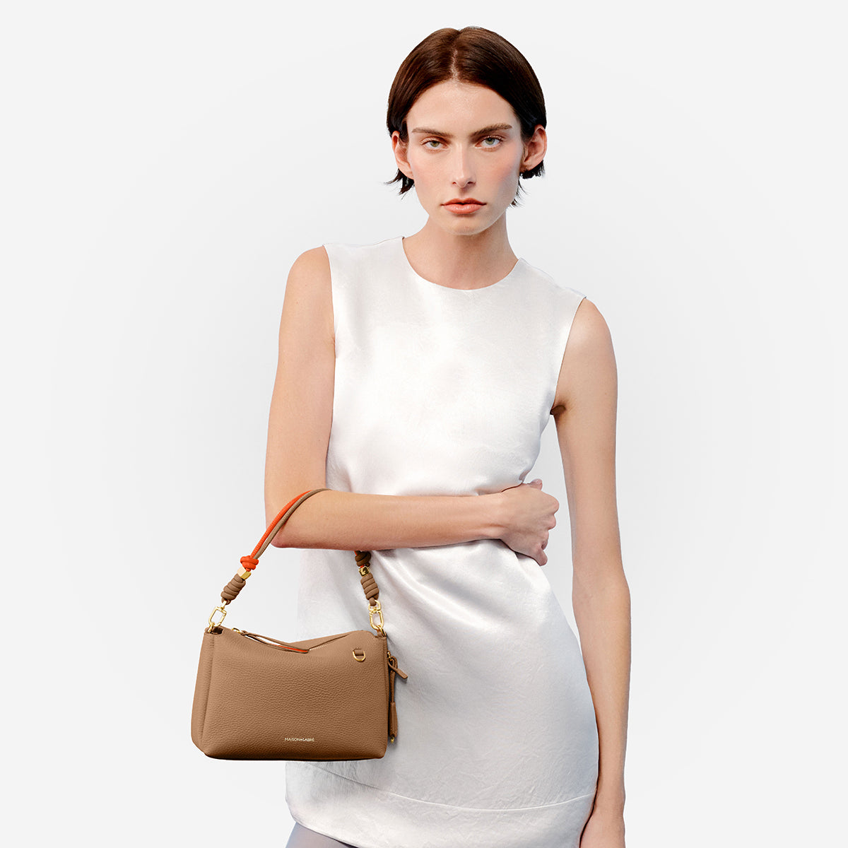 Twist Handle in Sandstone Manhattan | MAISON de SABRÉ