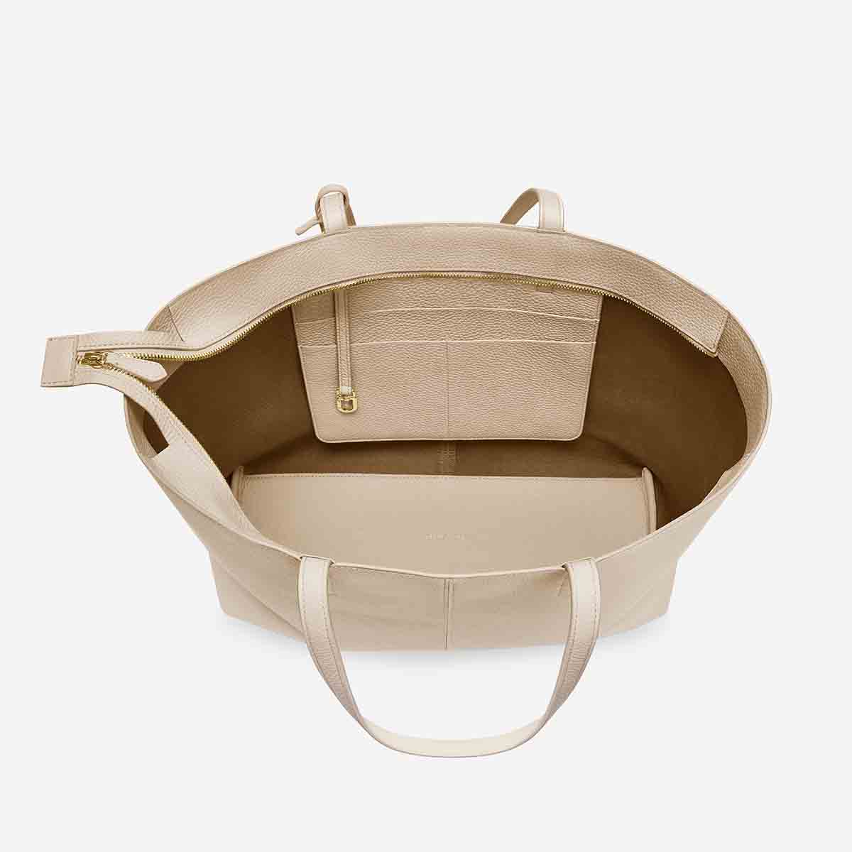 Zipped Soft Tote in Saharan Nude | MAISON de SABRÉ