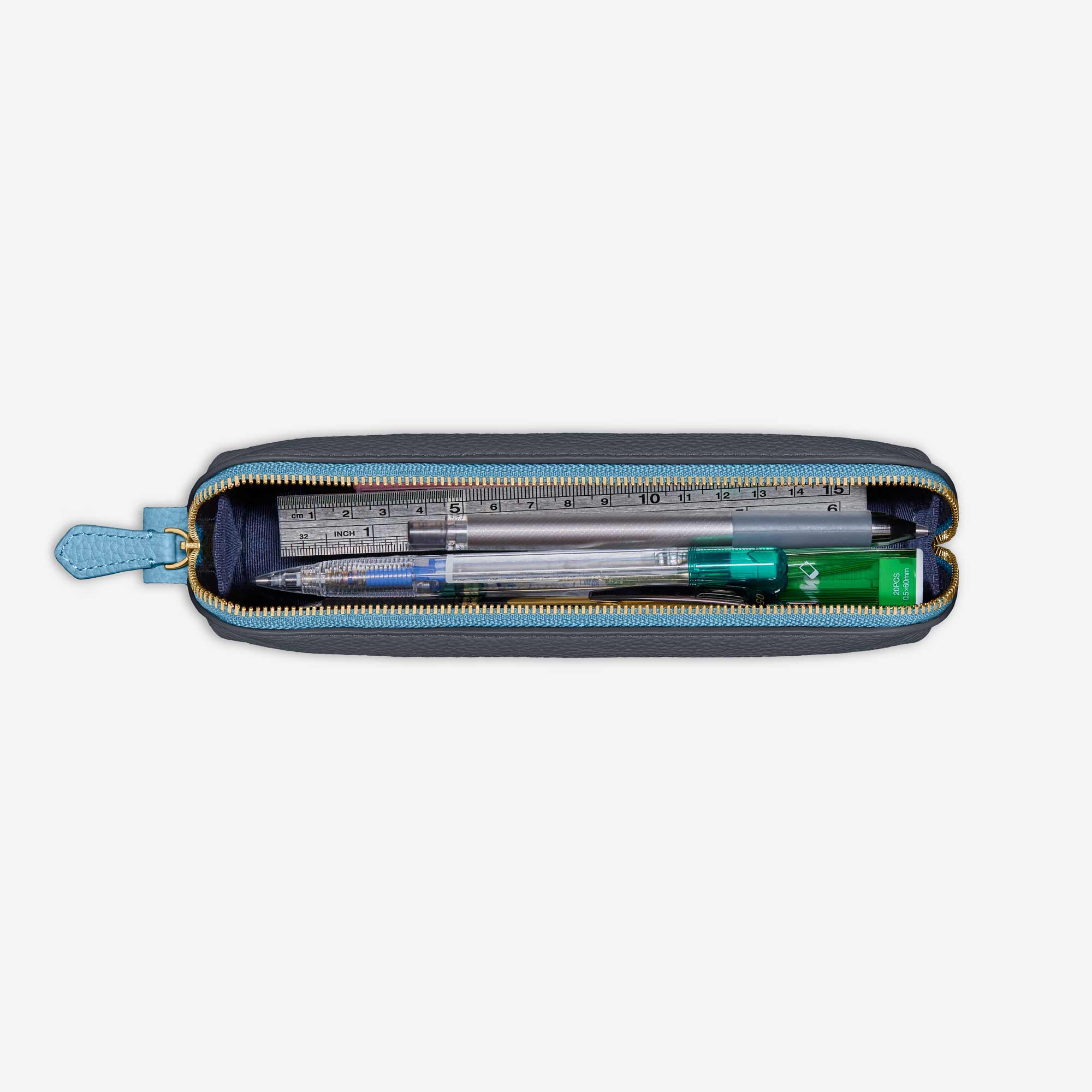 【eimmy】 MAISON de SABRÉ グレー ペンケース 筆箱 Pencil Case in Graphite Sky | MAISON de SABRÉ